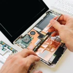How to Remove the Hard Drive from a Dell Laptop