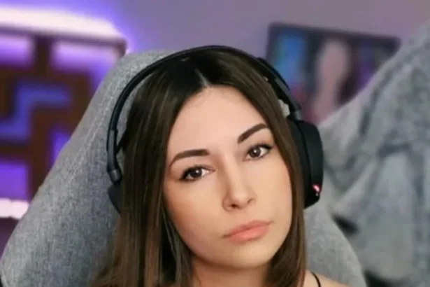 LovelyLo Real Name